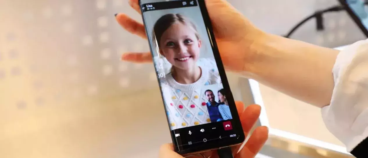 SAMSUNG foldable smartphone