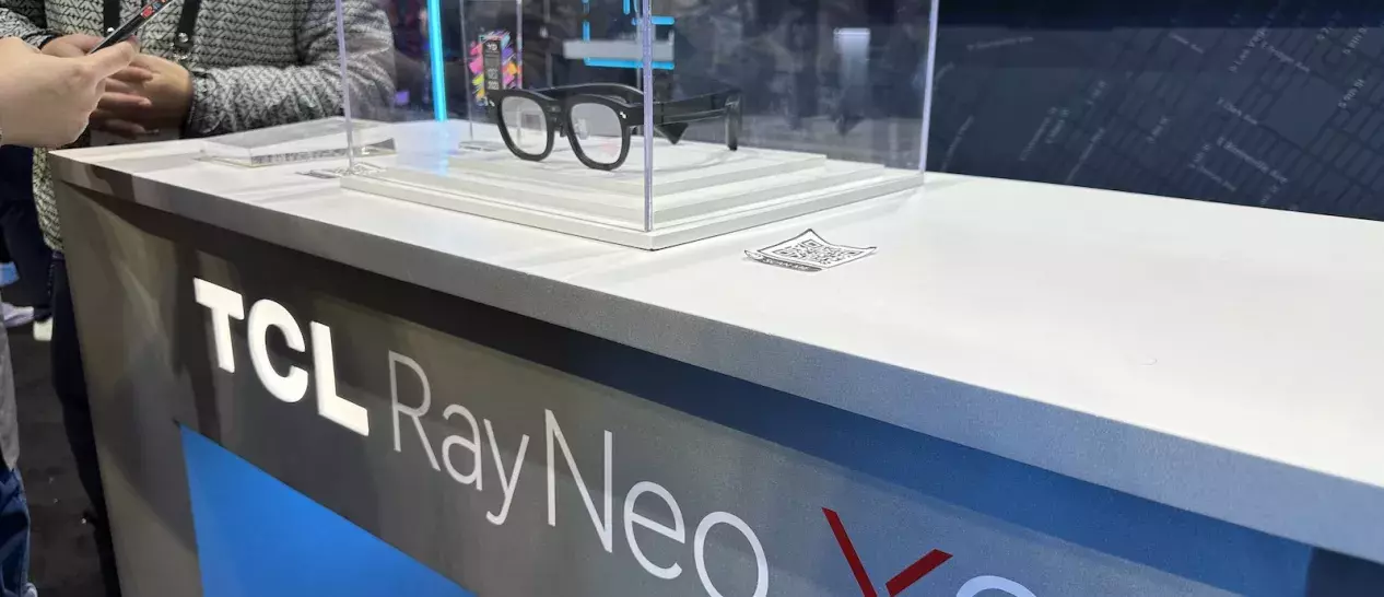 TCL RayNeo X2