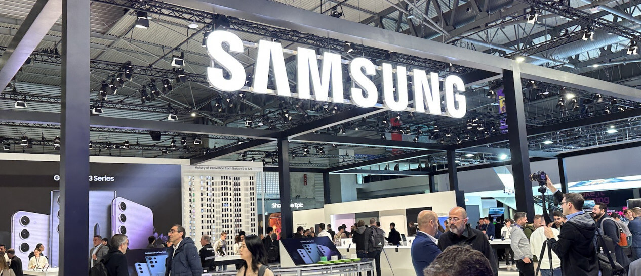 MWC 2023 SAMSUNG booth
