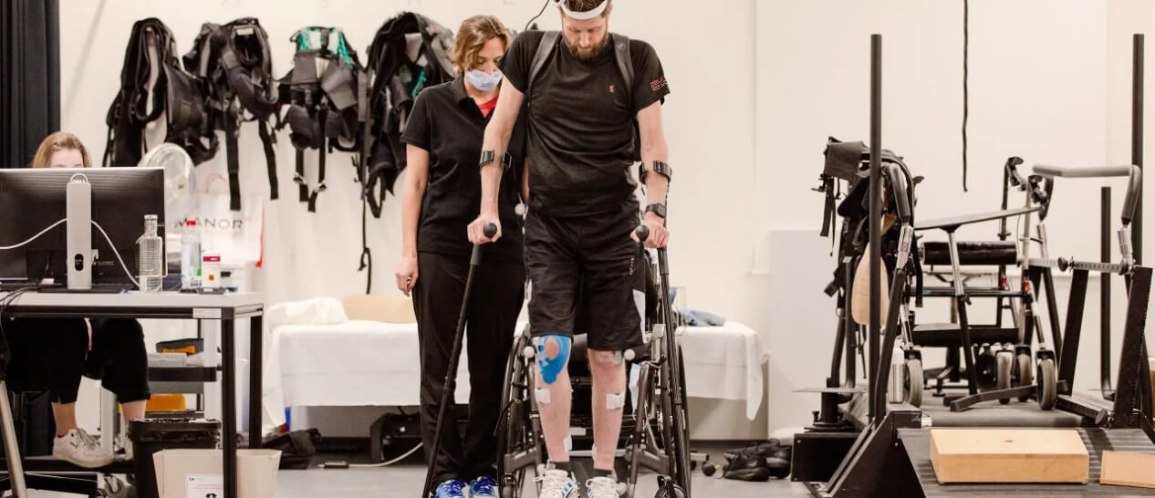 paralyzed man walking