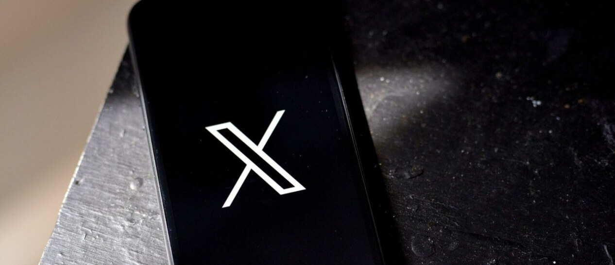 x app logo