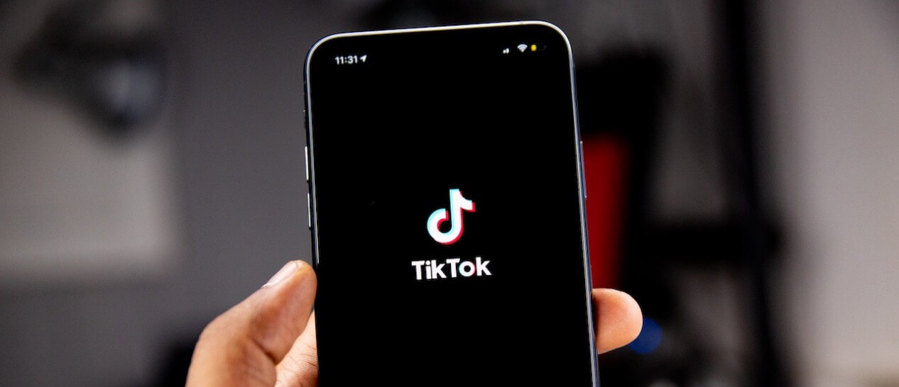 smartphone TikTok 