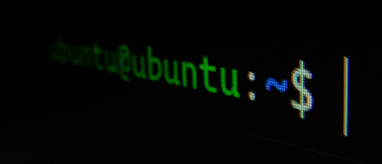 linux code in black background