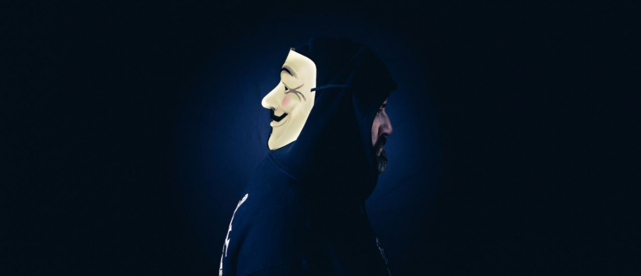 vendetta mask