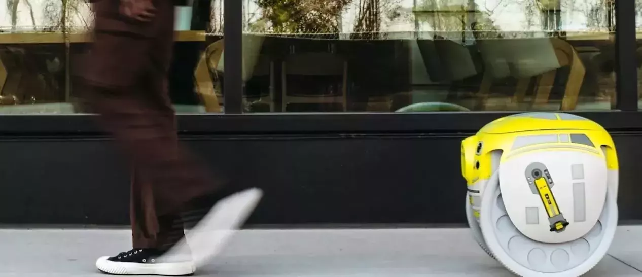 Το νέο droid G1T4-M1N1 εμπνευσμένο από τον R2-D2 κοστίζει σχεδόν 3.100 δολάρια
