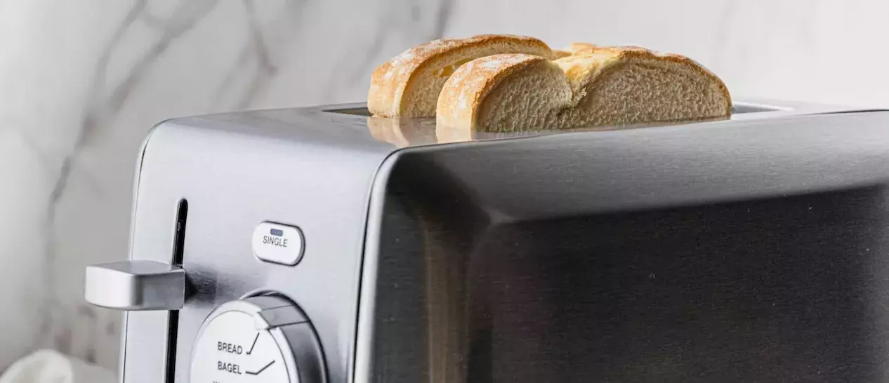 Όλα όσα πρέπει να γνωρίζεις πριν την αγορά τοστιέρας, φρυγανιέρας ή ψηστιέρας