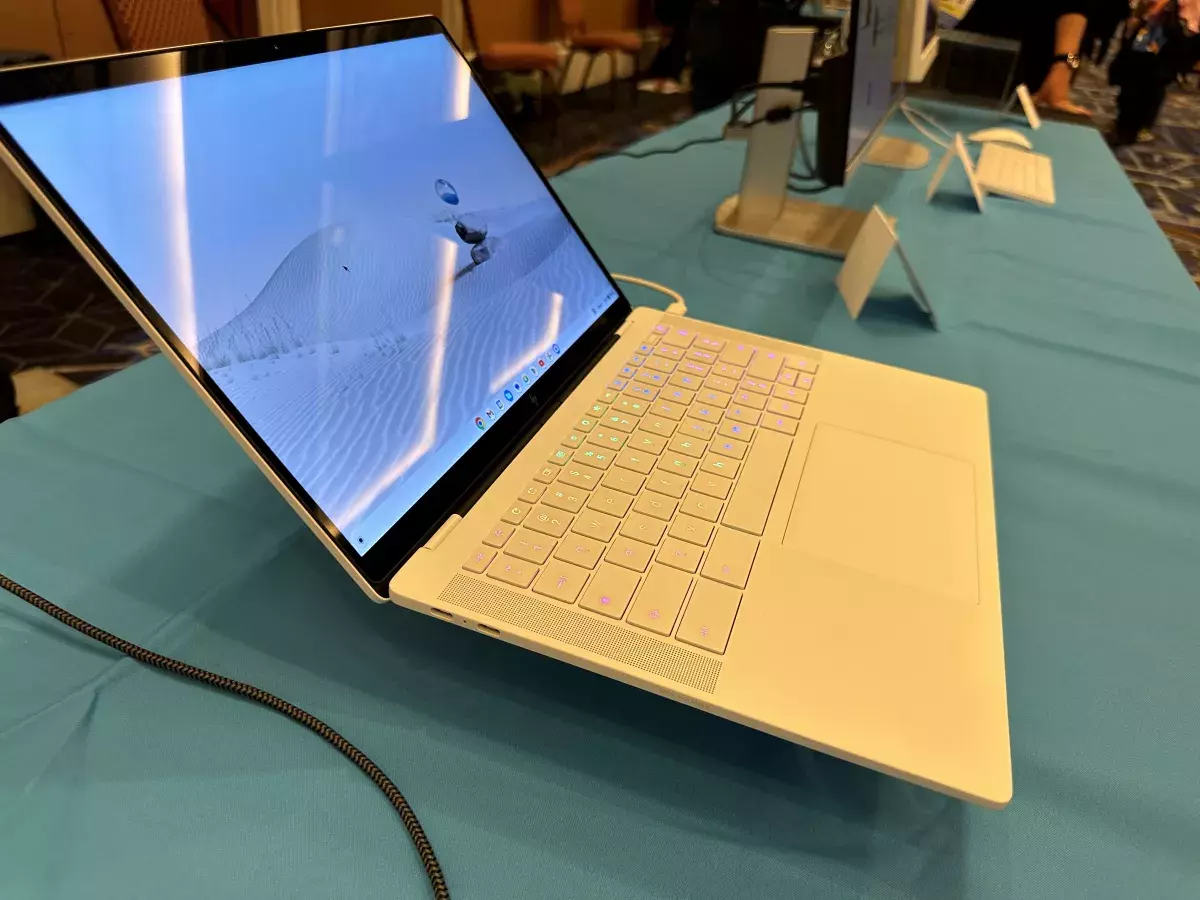 HP Dragonfly Pro Chromebook HP Dragonfly Pro Chromebook