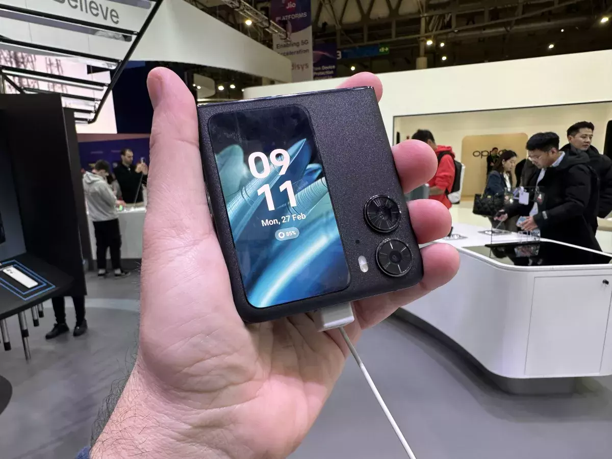 OPPO Find N2 Flip