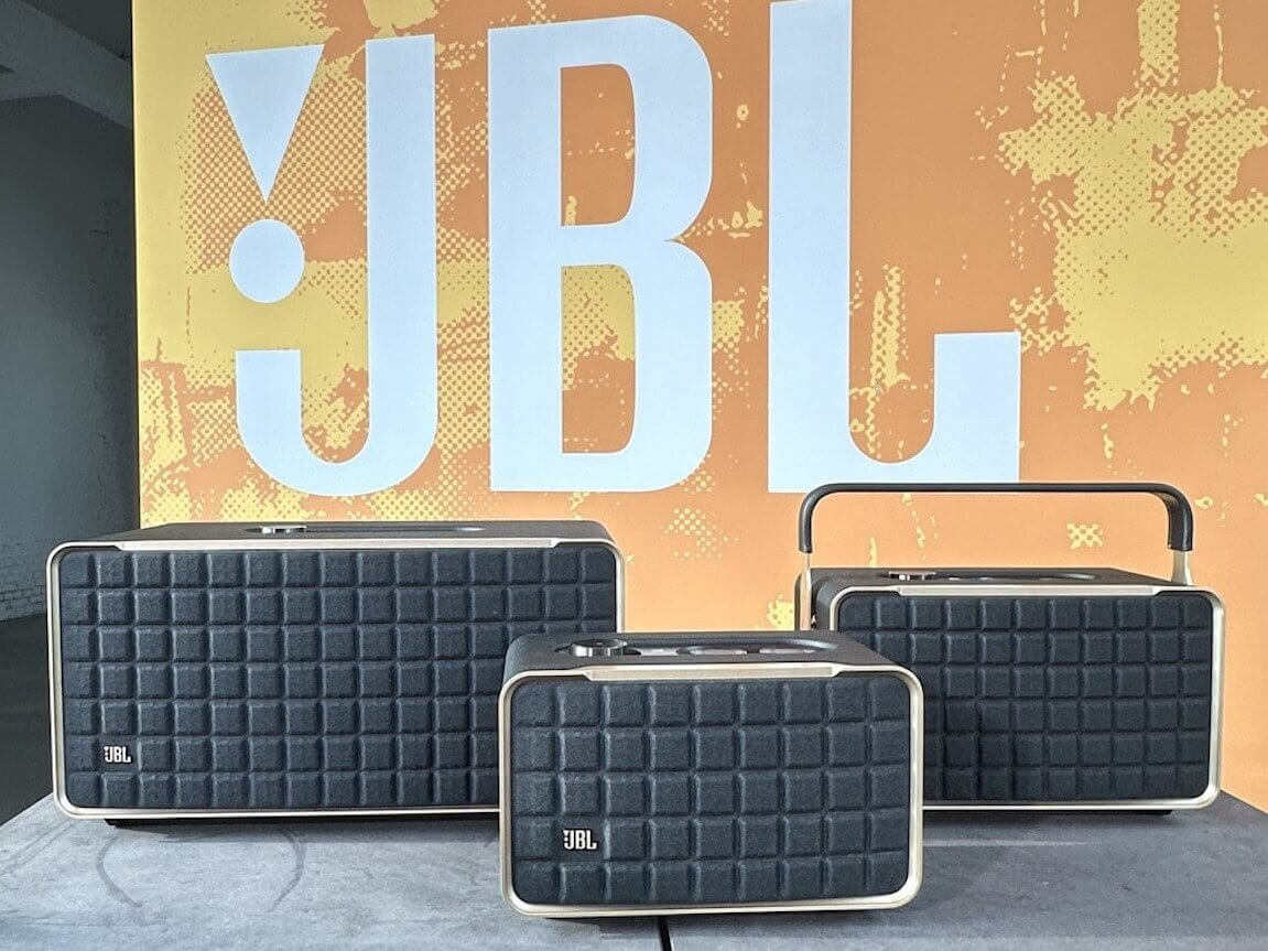JBL Authentics Series