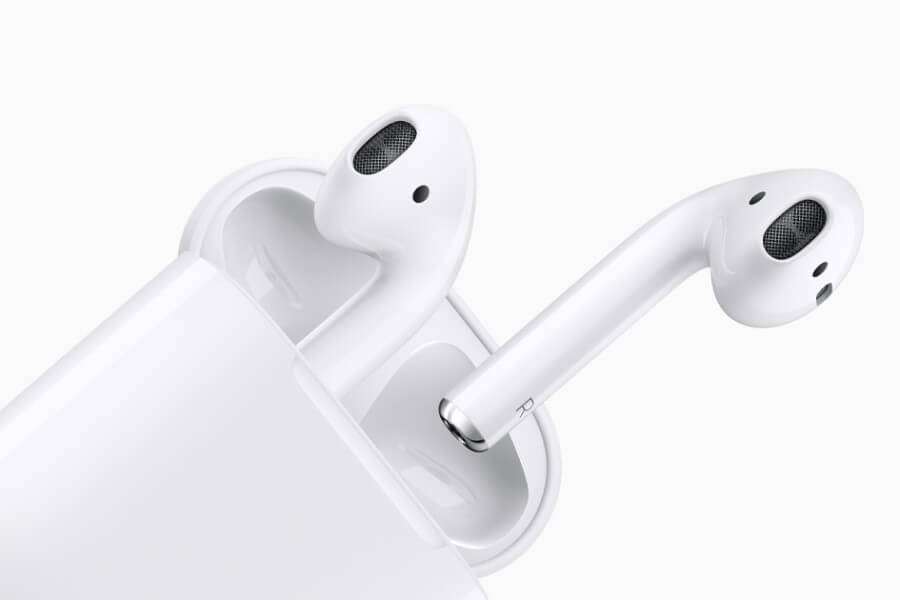 APPLE AirPods 2nd Gen with case