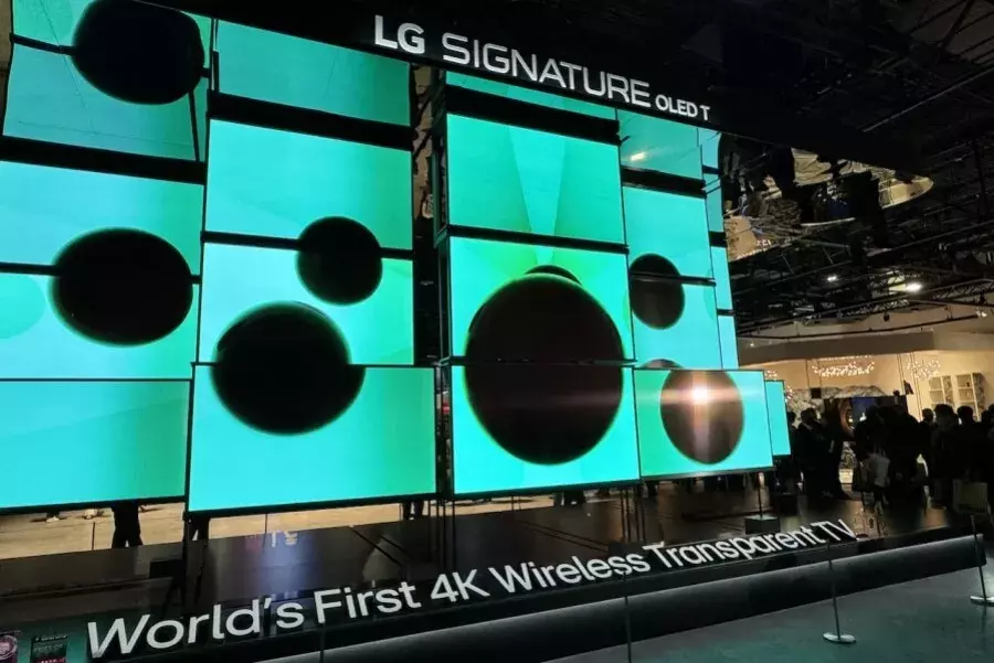 LG Signature OLED T TV LG Signature OLED T TV