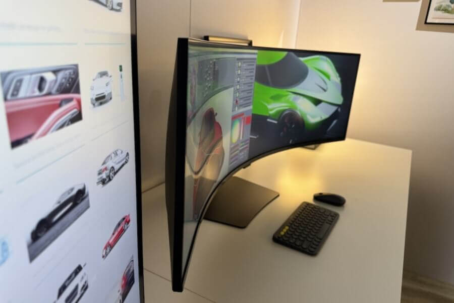 SAMSUNG Odyssey monitor