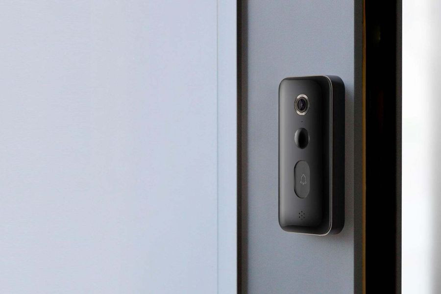 smart doorbell with camera