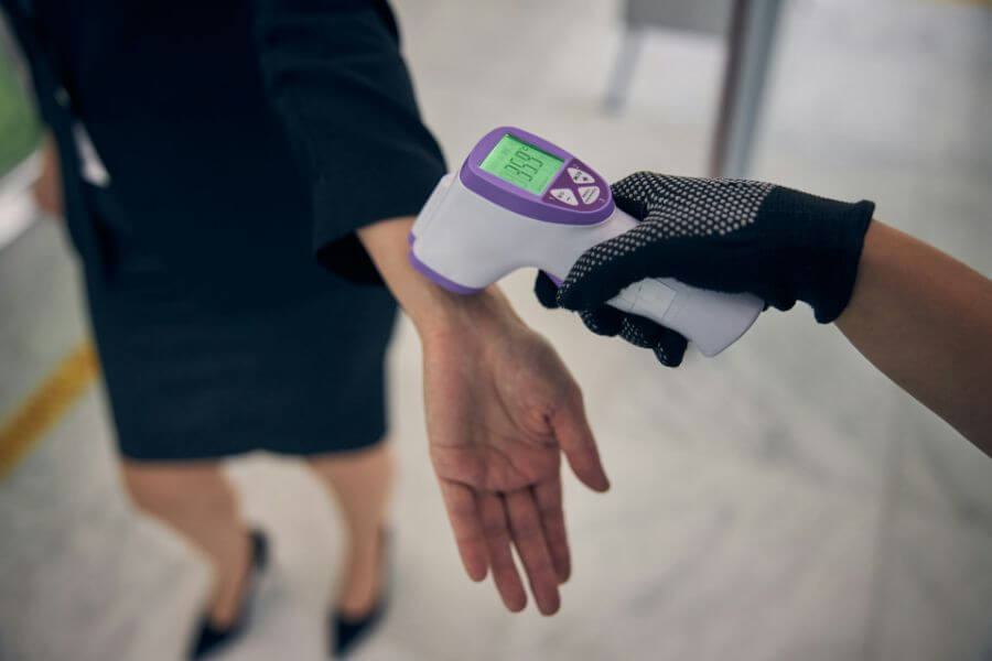 Infrared thermometer on wrist