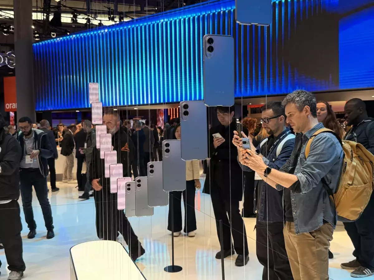 Το SAMSUNG Galaxy S25 Edge ήταν μία από τις πλέον καλοσχεδιασμένες συσκευές του φετινού MWC Μία εξαιρετικά λεπτή πρόταση με κορυφαία χαρ/κα, το Galaxy S25 Edge ξεχώρισε στη Βαρκελώνη