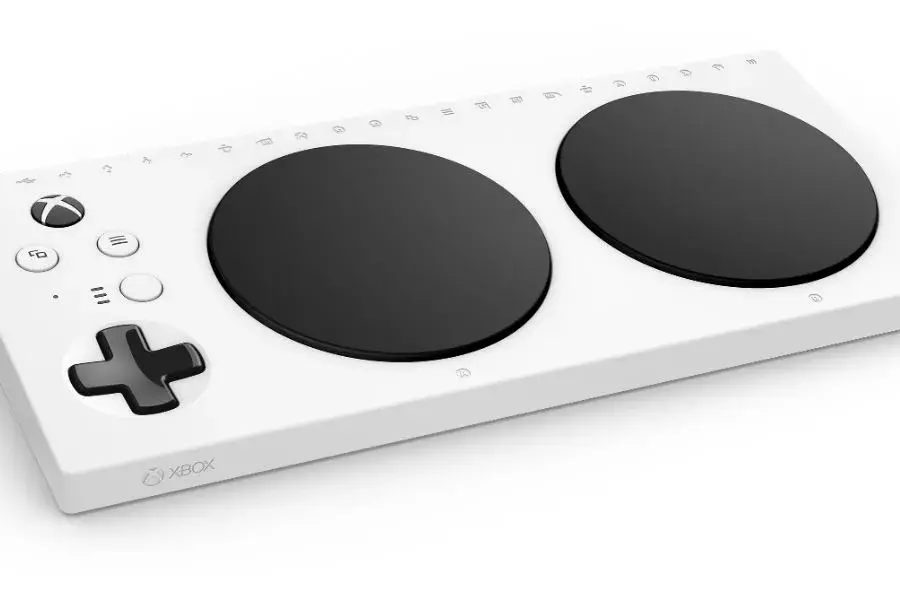 Xbox Adaptive Controller Xbox Adaptive Controller