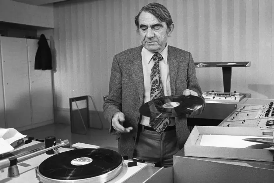 Η musique concrète αποτέλεσε τη βάση της ηλεκτρονικής μουσικής με τη μορφή που την ξέρουμε σήμερα