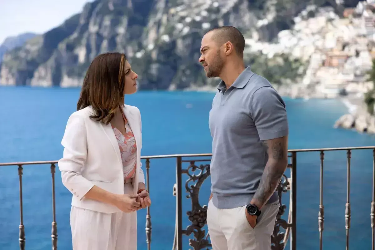 Το Hotel Costiera θα σε ταξιδέψει στην ακτή Αμάλφι