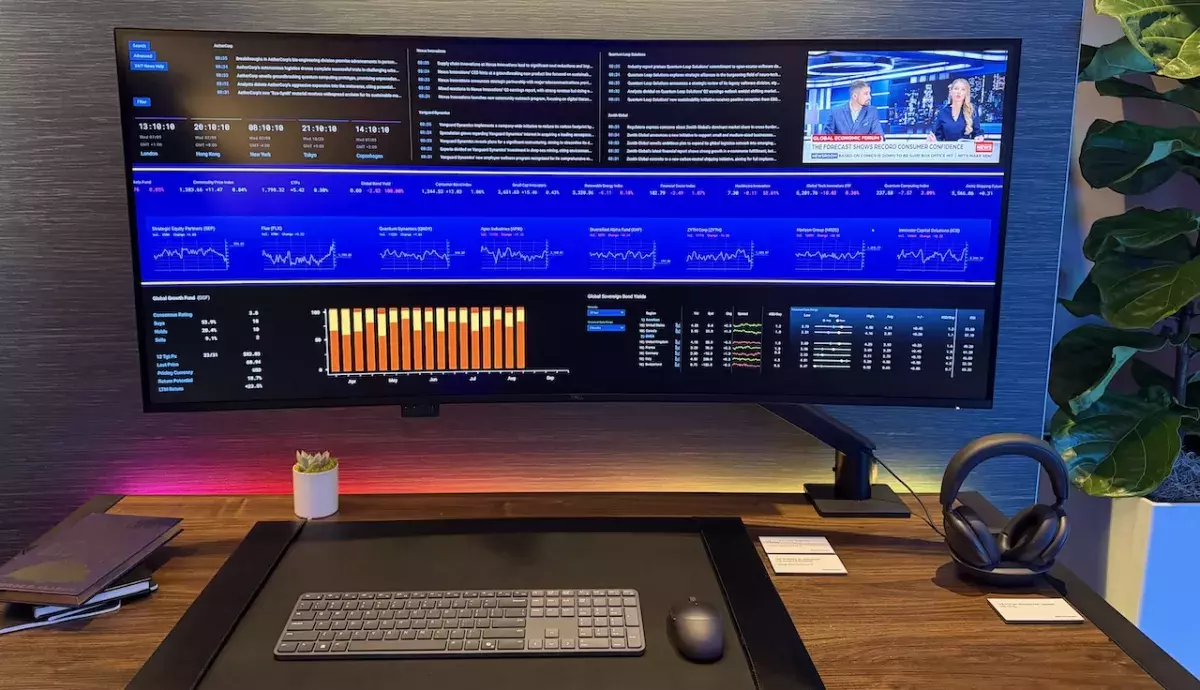 Η DELL UltraSharp 52 (U5226KW) στη CES 2026