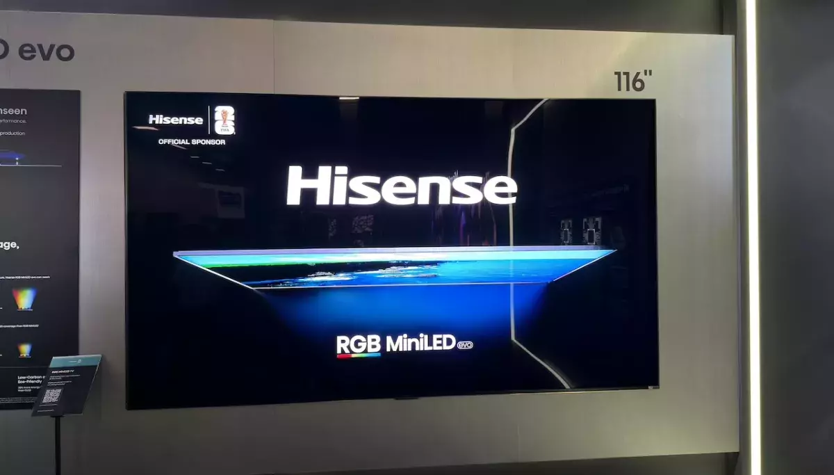 Η HISENSE RGB Mini LED Evo 116UXS στη CES 2026