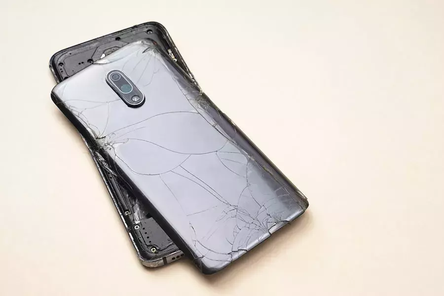 Ένα χαλασμένο smartphone