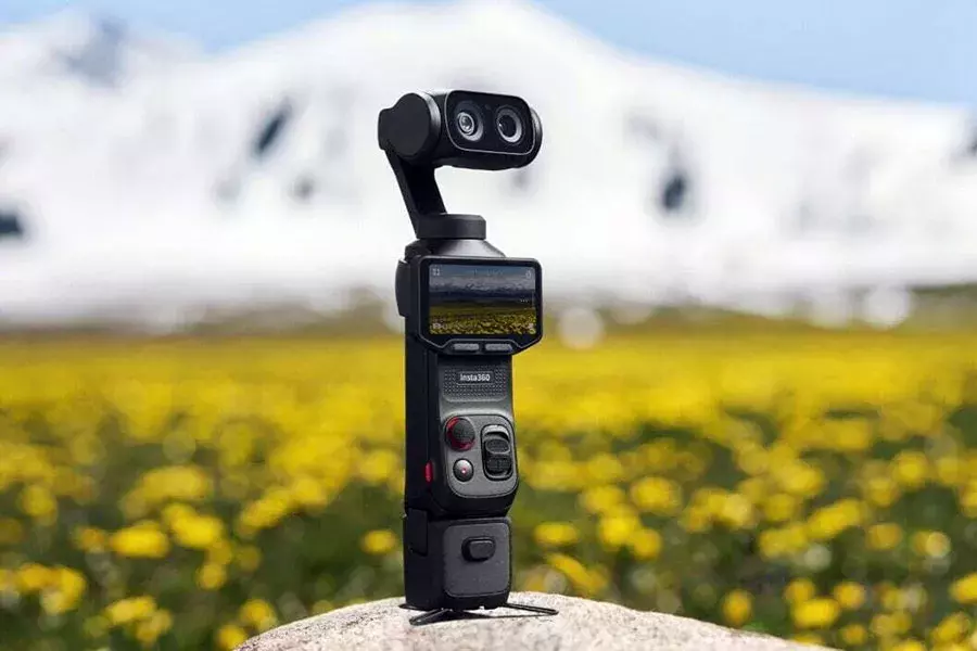 Η INSTA360 Luna Ultra