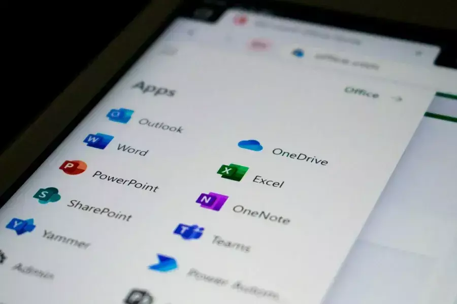Οι υπηρεσίες cloud δεν παίζουν μόνο τον ρόλο του backup, αλλά μπορούν να σε βοηθήσουν να συγχρονίσεις τα αρχεία σου μεταξύ διαφορετικών συσκευών