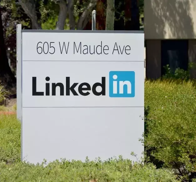 linkedin logo