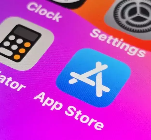 Η Apple επιβάλλει νέες χρεώσεις από 5% έως 20% στους προγραμματιστές του App Store στην ΕΕ