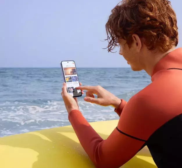 Νέο smartphone με οθόνη 6,9" διαθέσιμο από 7 Αυγούστου στα καταστήματα ΓΕΡΜΑΝΟΣ