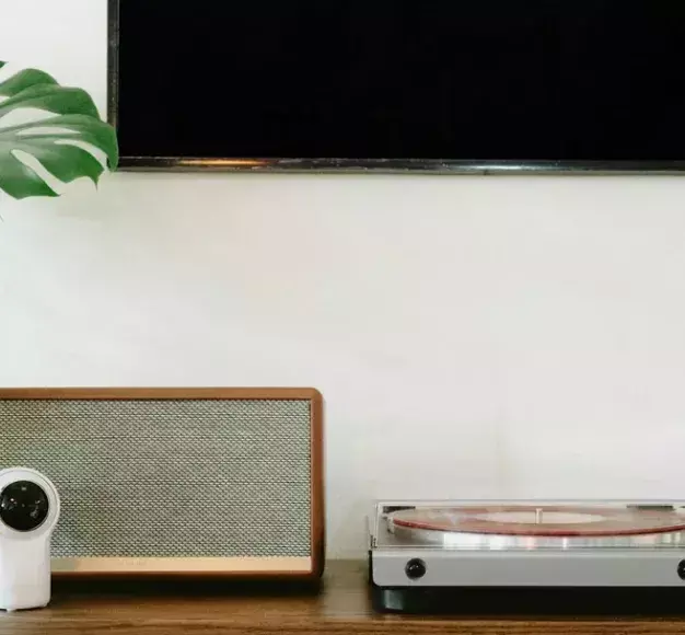 Ένα περιβάλλον smart home με αρκετές έξυπνες συσκευές