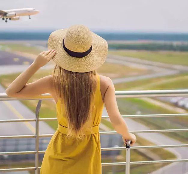 Η λίστα με τα travel essentials για το αεροπλάνο