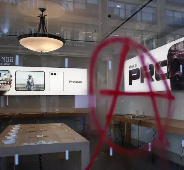 Έκλεψαν iPhone από APPLE Store στη Γαλλία, αλλά δεν υπολόγισαν τα συστήματα ασφαλείας της APPLE